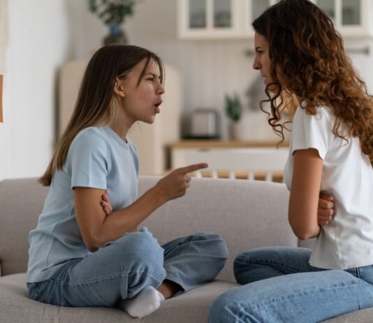 What Does the Bible Say About Hurtful Words & Healing Speech? What does the Bible say about using hurtful words?